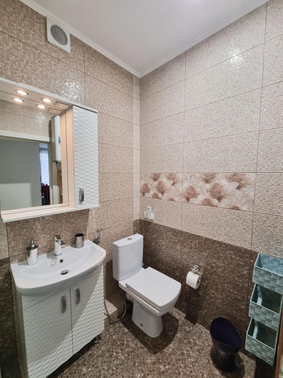 Royal House Apartment Kyiv Exterior photo