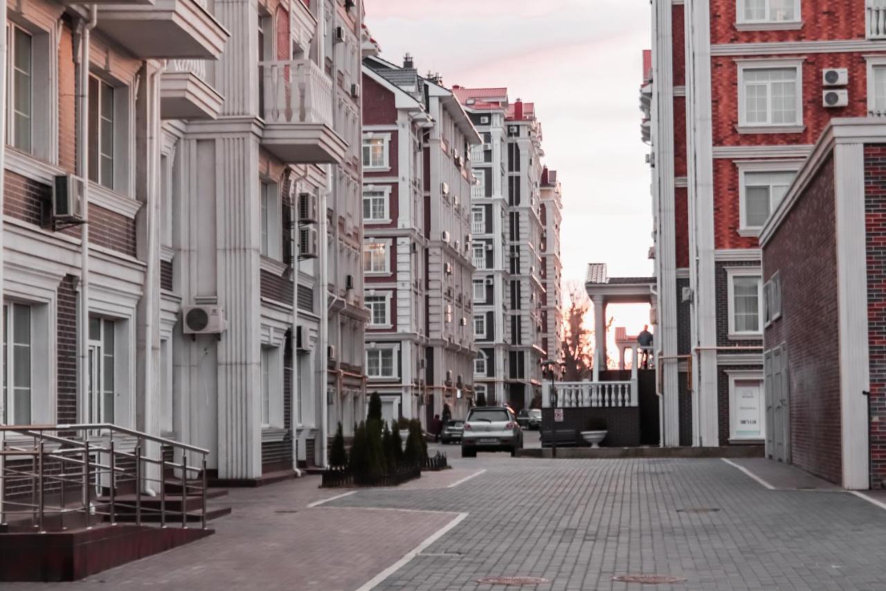 Royal House Apartment Kyiv Exterior photo
